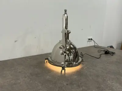 Scheepslamp met ophangbeugel chroom – kavel bij XL Auctions