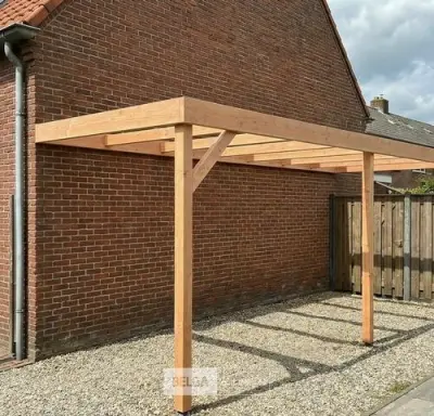 Muur carport/overkapping, afm B310xD600xH185/225 cm – kavel bij Belga Veilingen, Lummen