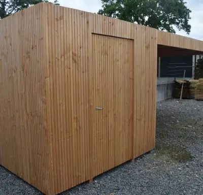Buitenverblijf modern met berging en luifel - 295x650 cm – kavel bij Belga Veilingen, Lummen