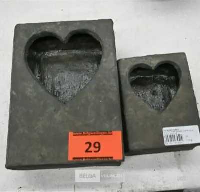 ± 2 Boeken bloempotten – kavel bij Belga Veilingen, Lummen