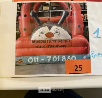 Springkasteel KEVER met motor – kavel bij Belga Veilingen