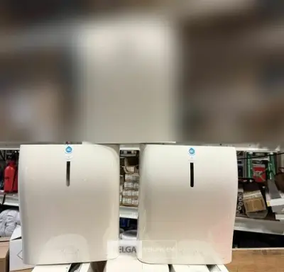 2x Handdoekroldispenser AC – kavel bij Belga Veilingen