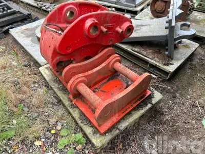 Hydraulischer Schnellwechsler Miller (2004) – kavel bij Blinto, Schiltberg