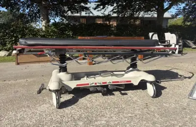 Robuuste en professionele verrijdbare brancard/brancardtrolley, Strijker, Zwart – kavel bij Onlineveilingmeester, Groningen