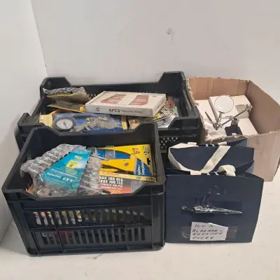 Partij Divers handgereedschap & ca. 12x Derde handjes – kavel bij Onlineveilingmeester, Groningen
