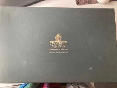 1 Crockett&Jones Herrenschuhe Gr. 10,5 braun – kavel bij Zoll-Auktion, Frankfurt am Main
