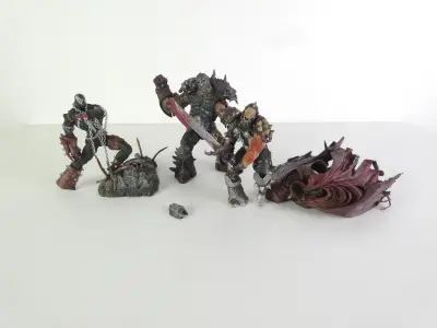 Hellspawn Trio: De Ultieme McFarlane 'Battle-Damaged' Bundel (1998-2000) – kavel bij De Kringwinkel, Heverlee
