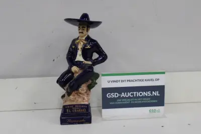 Gran Reserva Tequila El Charro fles in vormen beeld – kavel bij GSD Auctions, Zoeterwoude