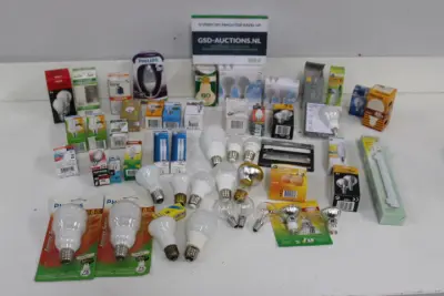 Diverse LED en spaarlampen assorti – kavel bij GSD Auctions, Zoeterwoude
