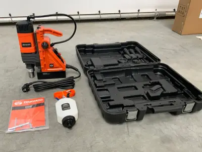Daewoo magnetische boormachine DAMD1600 – kavel bij XL Auctions