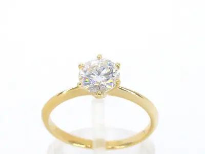 Gouden ring met een briljant geslepen diamant van 1.00 carat – kavel bij Onlineveilingmeester