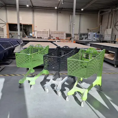 3x Kunststof winkelwagen – kavel bij Onlineveilingmeester, Almere