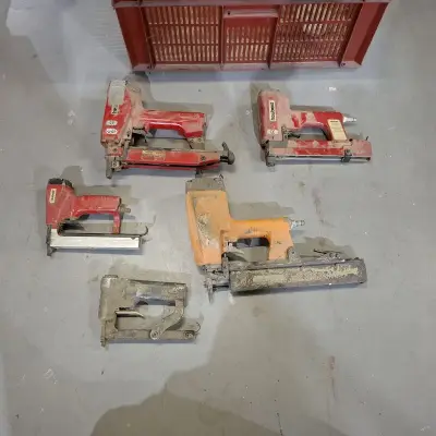 5x Diverse pneumatische tacker – kavel bij Onlineveilingmeester, Almere