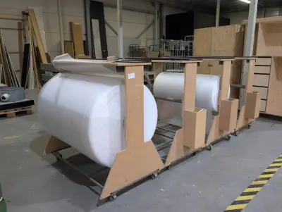 4x Mobiele rolhouder – kavel bij Onlineveilingmeester, Almere