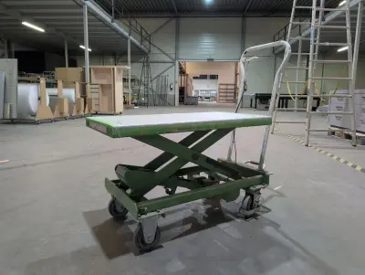 Mobiele heftafel Estil, max 500 kilo – kavel bij Onlineveilingmeester, Almere