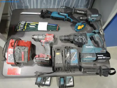Posten Power Tools Makita / Milwaukee – kavel bij NetBid, Hermsdorf