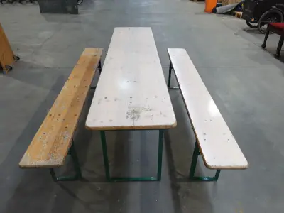 20x Biertafel + 20x bank – kavel bij Openbare Verkopen, Wielsbeke