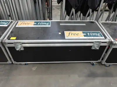 Verrijdbare flightcase – kavel bij Openbare Verkopen, Wielsbeke