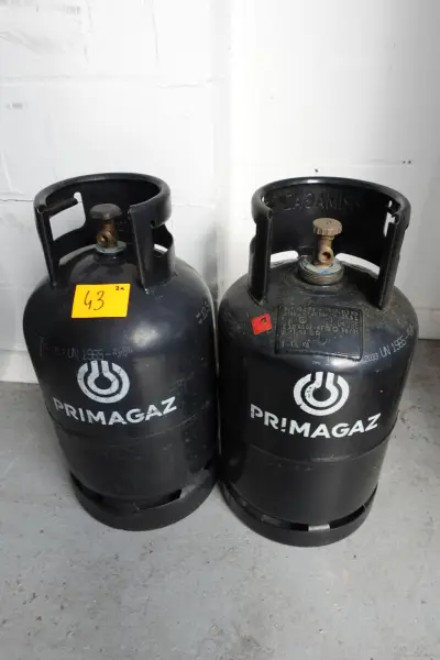2x Gasfles Primagaz – kavel bij Openbare Verkopen, Kuurne