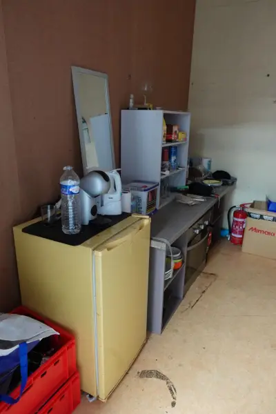 Inhoud ruimte – kavel bij Openbare Verkopen, Kuurne