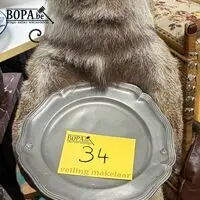 Vintage taxidermiepreparaat rode vos - butlermodel – kavel bij BOPA Auctions, Ieper