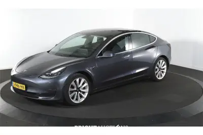 Tesla Model 3 Long Range AWD 75 kWh 2020 (Origineel-NL), J-946-HN – kavel bij Bright Auctions