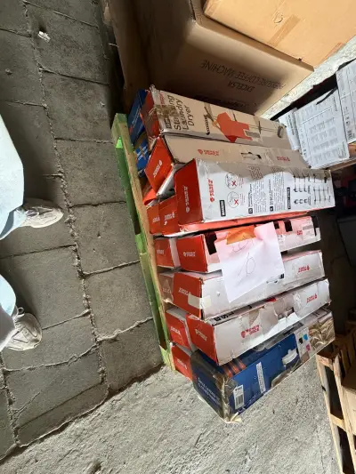 Retourpallet lot 10 – kavel bij Openbare Verkopen, Wielsbeke