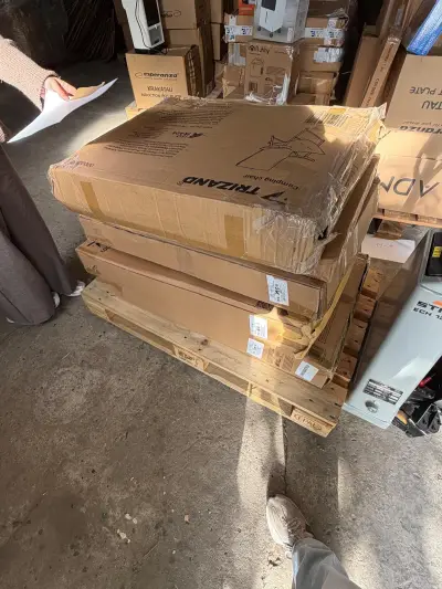 Retourpallet lot 30 – kavel bij Openbare Verkopen, Wielsbeke