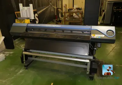 Plotter – kavel bij Clicpublic, Mons