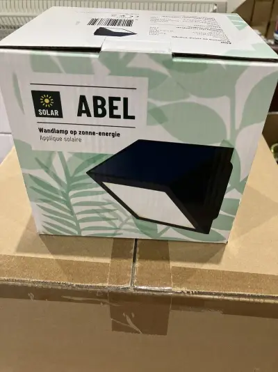 Ca. 56x Solar wandlamp op zonne-energie, Abel, IP44, zwart/geel – kavel bij Onlineveilingmeester, Kootstertille