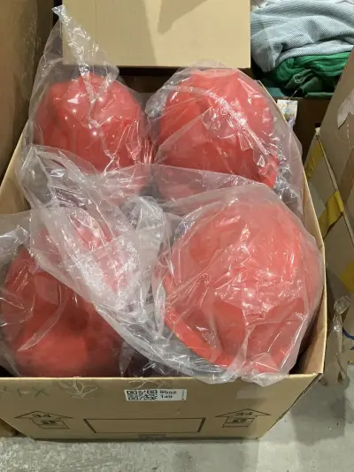 Ca. 14x Bouw/veiligheid helmen, rood – kavel bij Onlineveilingmeester, Kootstertille
