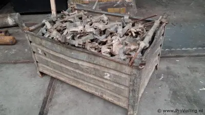 Partij ALCON bevestigsmateriaal t.b.v. betonbekisting – kavel bij ProVeiling, Waddinxveen