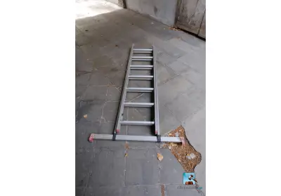 Dubbele ladder – kavel bij Clicpublic