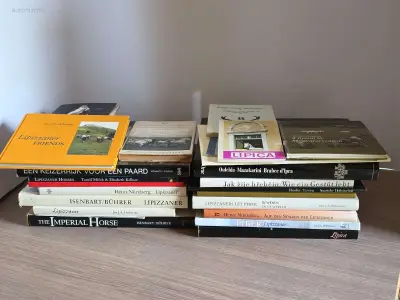 Naslagwerken Lipizzaners (24x) – kavel bij Auctim