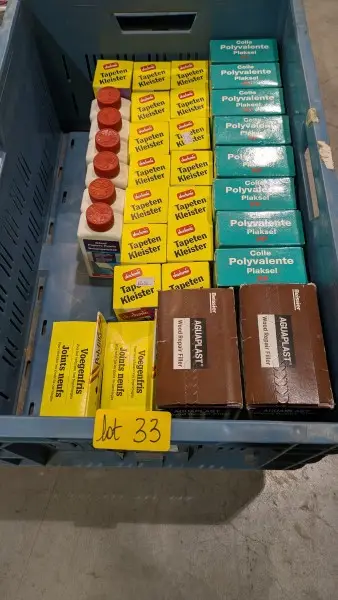 Een set behanglijm – kavel bij Auctionline, Anderlecht