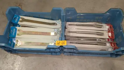 Een set diverse sleutels en boren – kavel bij Auctionline, Anderlecht
