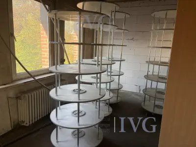 runde Aktenregale – kavel bij IVG, Stolberg