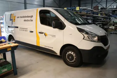 Renault Traffic type L variant FAR9M diesel euro 6 met kenteken V-304-HJ. Datum eerste toelating 21 juli 2017 – kavel bij HNVI, 's-Hertogenbosch