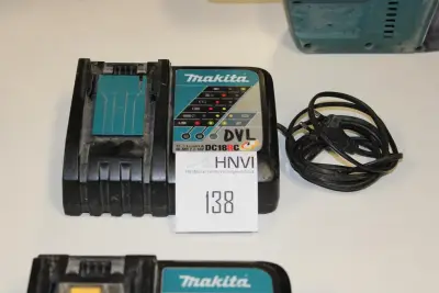 Acculader MAKITA DC18RC – kavel bij HNVI, 's-Hertogenbosch