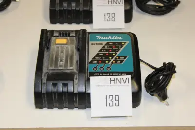 Acculader MAKITA DC18RC – kavel bij HNVI, 's-Hertogenbosch