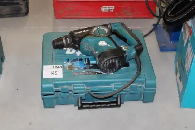 Boorhamer MAKITA HR218F met koffer – kavel bij HNVI, 's-Hertogenbosch