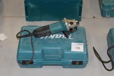 Haakse slijper MAKITA GA50303R met kunststoffen koffer – kavel bij HNVI, 's-Hertogenbosch