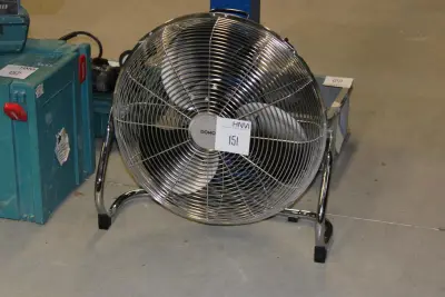 Tafelventilator DOMO. Doorsnede 45 cm – kavel bij HNVI, 's-Hertogenbosch