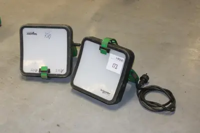 Twee led bouwlampen SCHNEIDER Electric – kavel bij HNVI, 's-Hertogenbosch