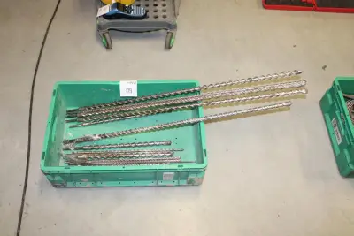 Betonboren in diverse maten en lengtes w.o. 100 cm – kavel bij HNVI, 's-Hertogenbosch