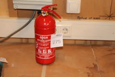 Brandblusser AJAX, 2 kilo poeder. Gekeurd tot 10-26 – kavel bij HNVI, 's-Hertogenbosch