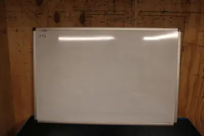 Jaarplanbord, afm. 90 x 60 cm – kavel bij HNVI, 's-Hertogenbosch