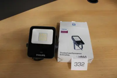LED floodlight met bewegingssensor – kavel bij HNVI, 's-Hertogenbosch