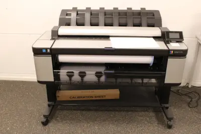 Multifunctionele productieprinter HP Designjet T3500. Bouwjaar2019 – kavel bij HNVI, 's-Hertogenbosch