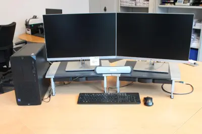 PC opstelling HP Z2 Tower G9, i9, 13900K, RAM 32GB, Grafische kaart 6GB, 1TB opslag v.v. twee 24 inch monitoren, toetsenbord, muis en speakers – kavel bij HNVI, 's-Hertogenbosch